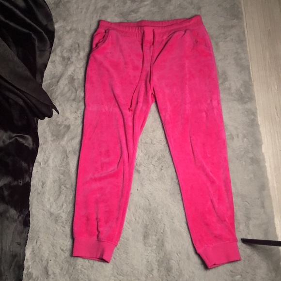 Fashion nova velour set - Picture 2 of 9